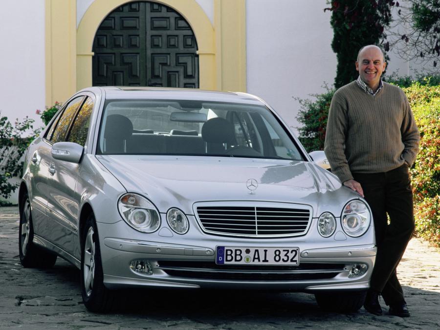  Mercedes-Benz E-Class 2002 года  (фото 160 из 448)